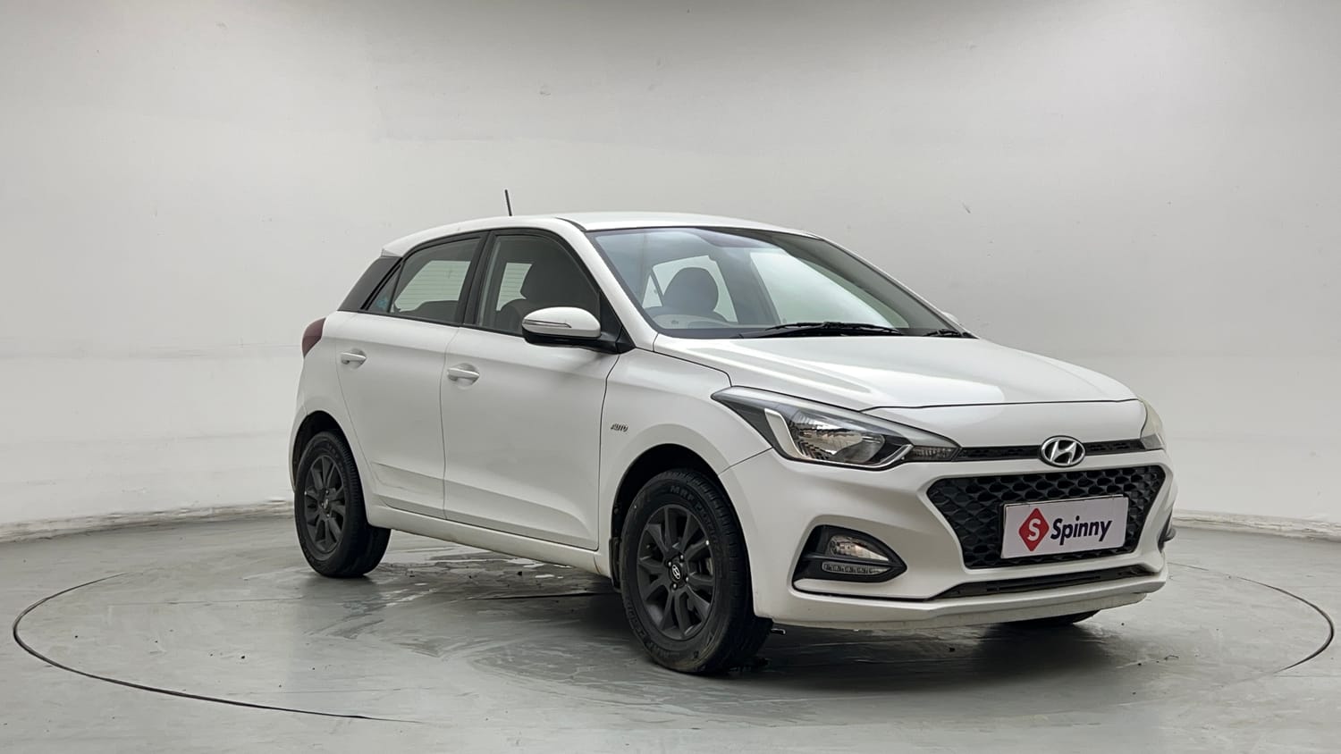 Used 2018 Hyundai Elite i20 Asta 1.2 AT Petrol Automatic exterior RIGHT REAR CORNER VIEW