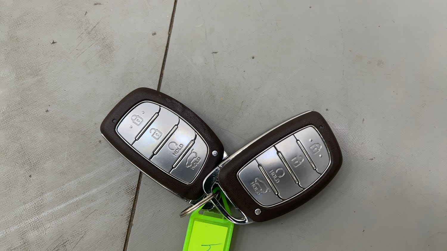 Used 2022 Hyundai Creta SX 1.5 Petrol Executive Petrol Manual extra CAR KEY VIEW