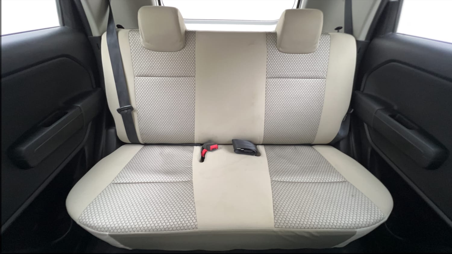 Used 2023 Maruti Suzuki Wagon R LXI 1.0 Petrol Manual interior REAR SEAT CONDITION VIEW