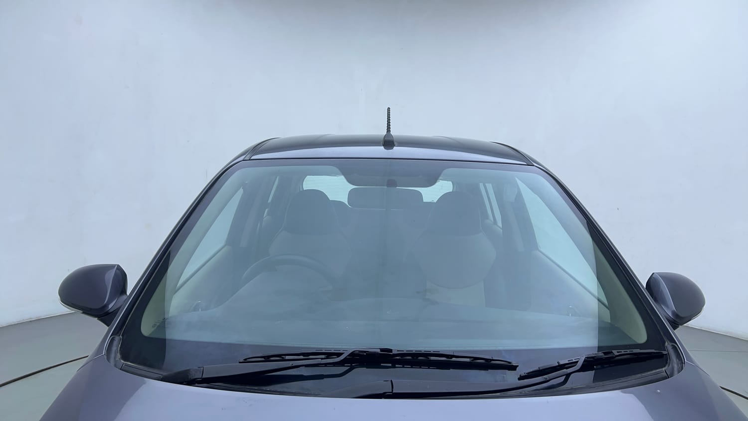 Used 2019 Hyundai Santro Sportz CNG Cng Manual exterior FRONT WINDSHIELD VIEW