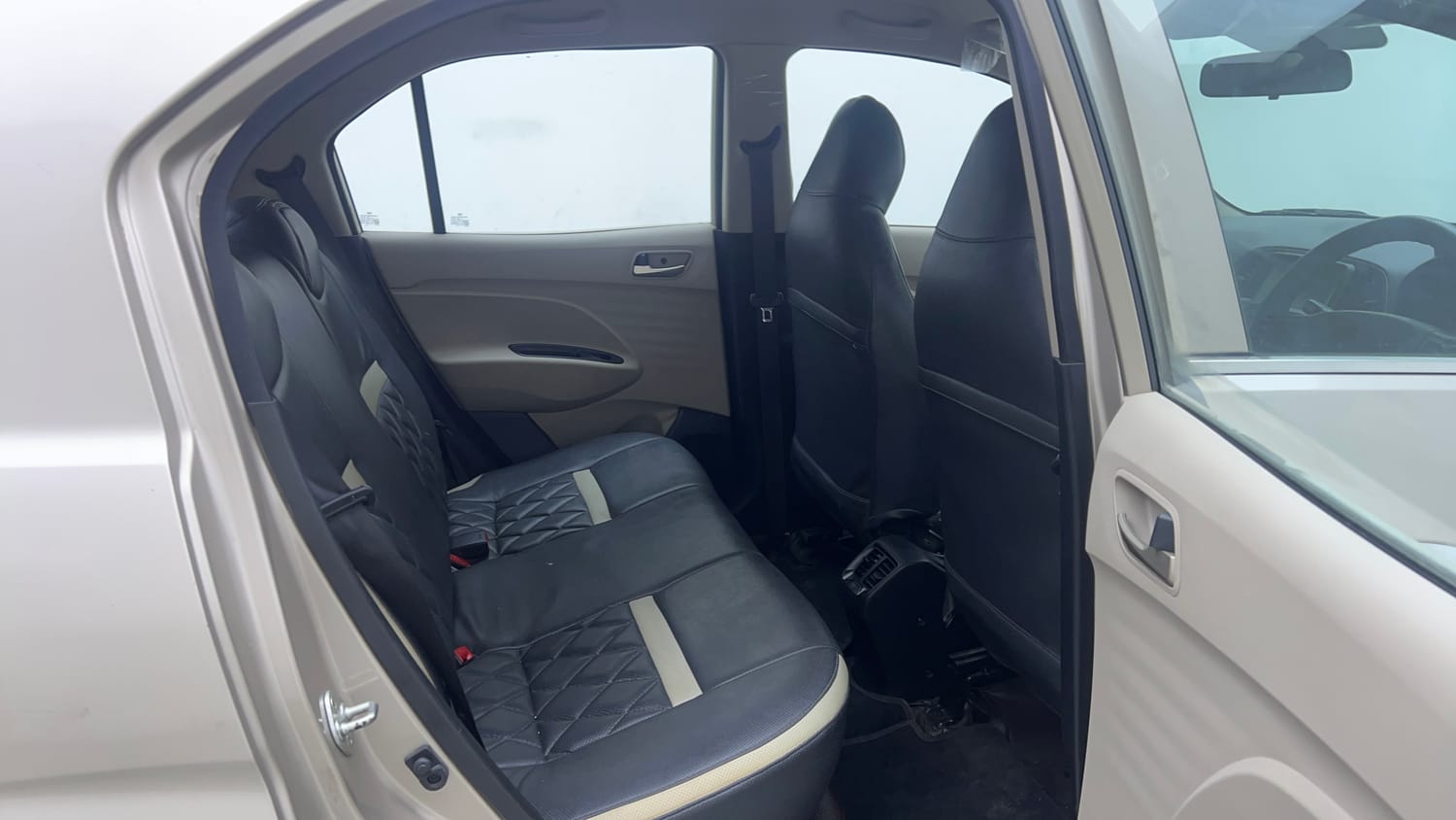 Used 2020 Hyundai Santro Sportz AMT Petrol Automatic interior RIGHT SIDE REAR DOOR CABIN VIEW