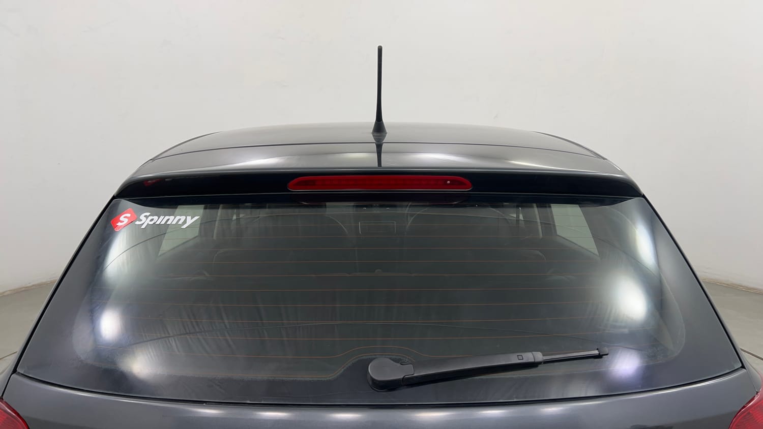 Used 2015 Volkswagen Polo Comfortline 1.2L (P) Petrol Manual exterior BACK WINDSHIELD VIEW