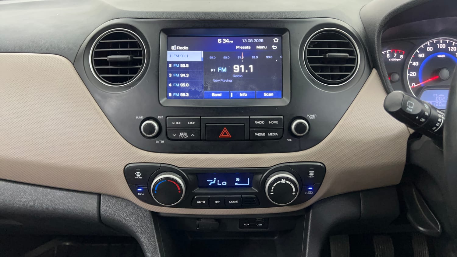 Used 2017 Hyundai Grand i10 Asta 1.2 Kappa VTVT Petrol Manual interior MUSIC SYSTEM & AC CONTROL VIEW