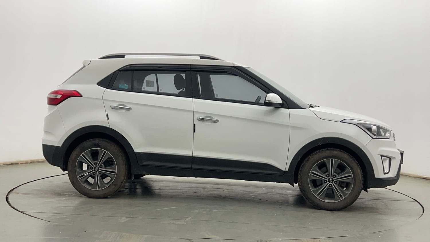 Used 2018 Hyundai Creta SX Plus 1.6 AT Petrol Petrol Automatic exterior RIGHT SIDE VIEW