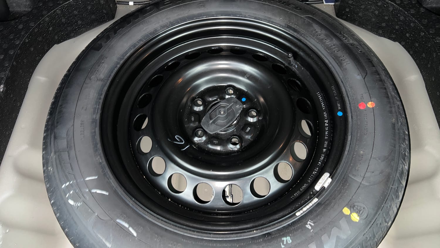 Used 2023 Maruti Suzuki Brezza ZXi Petrol Manual tyres SPARE TYRE VIEW