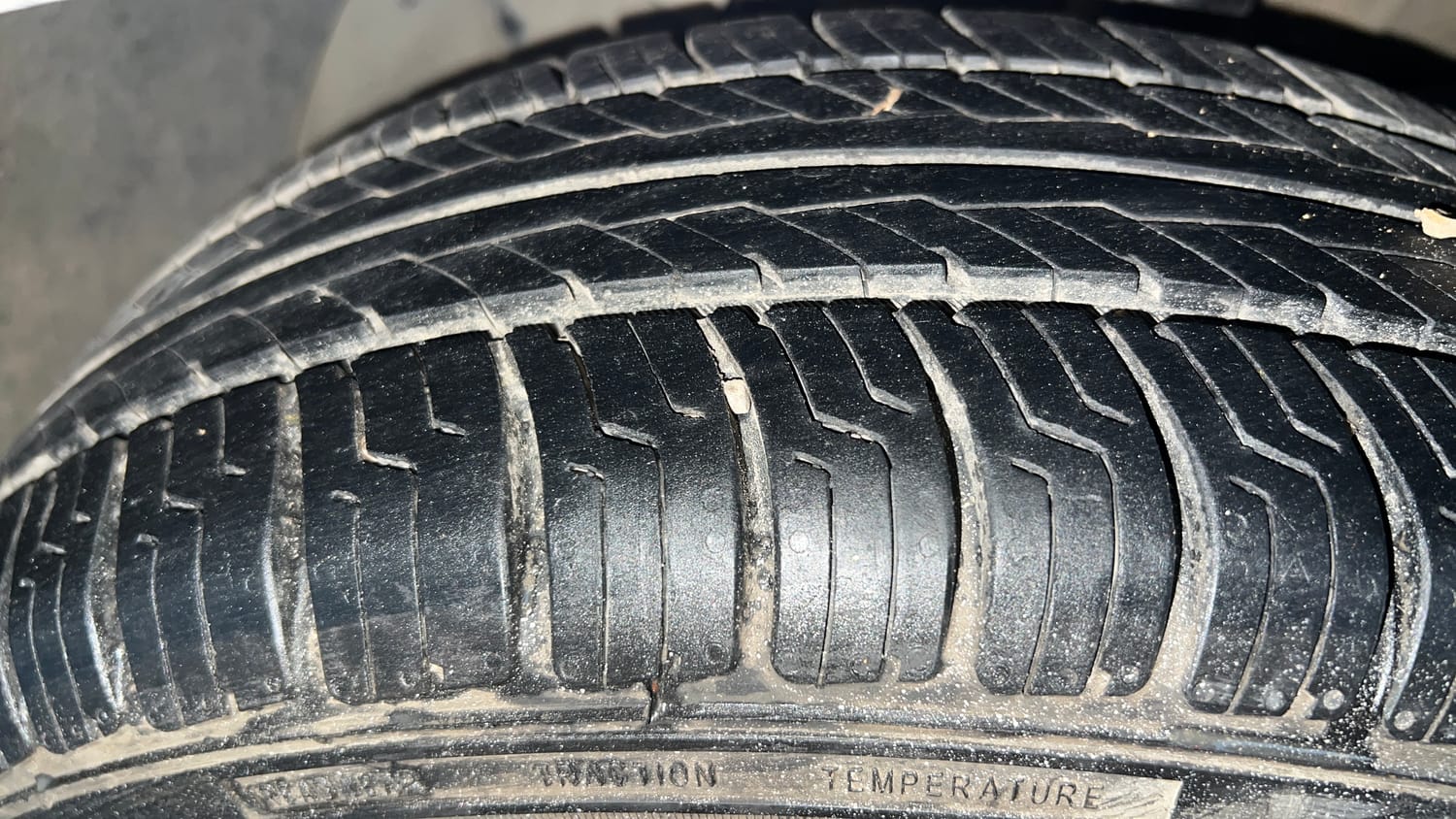 Used 2018 Tata Tiago XZ CNG (Outside Fitted) Cng Manual tyres LEFT FRONT TYRE TREAD VIEW
