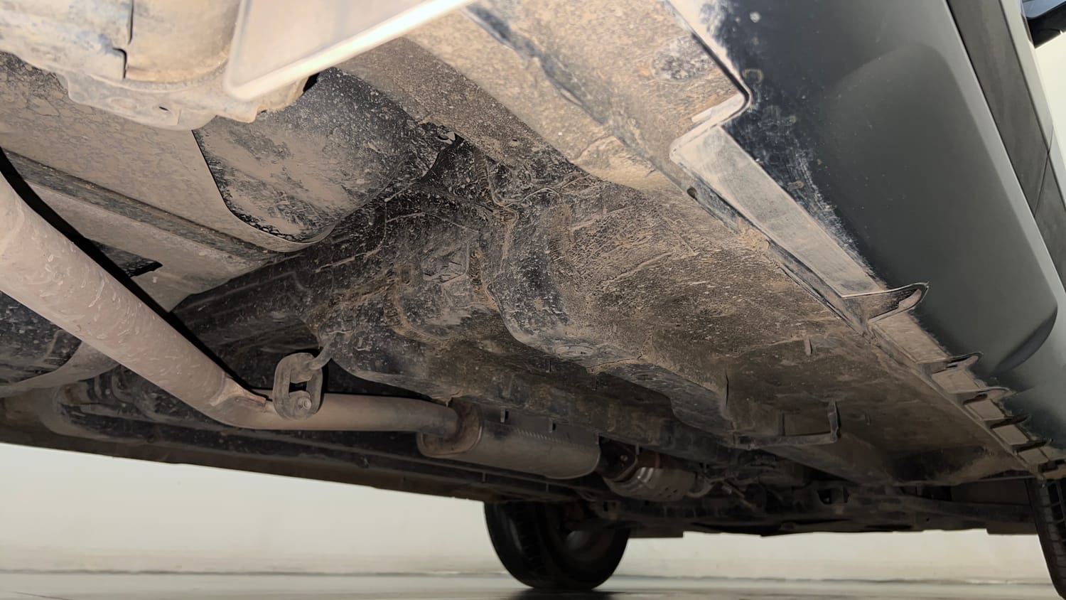 Used 2024 Hyundai Creta 1.5 Turbo Petrol DCT SX(O) Petrol Automatic extra REAR RIGHT UNDERBODY VIEW