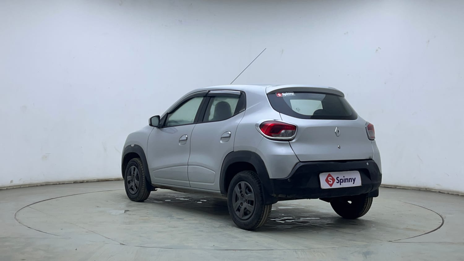 Used 2016 Renault Kwid 1.0 RXT Petrol Manual exterior LEFT REAR CORNER VIEW
