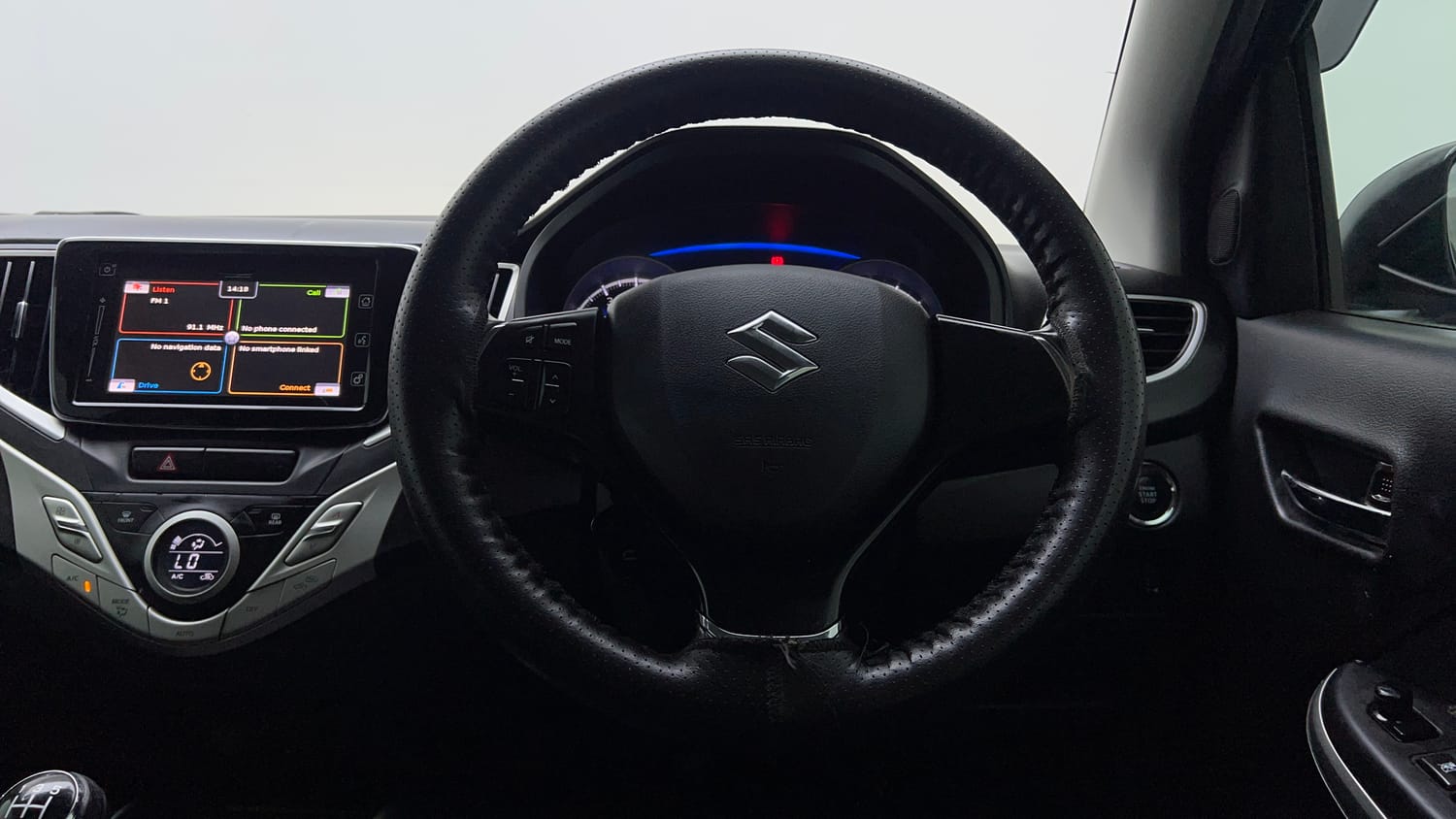 Used 2017 Maruti Suzuki Baleno Alpha 1.2 Petrol Manual interior STEERING VIEW