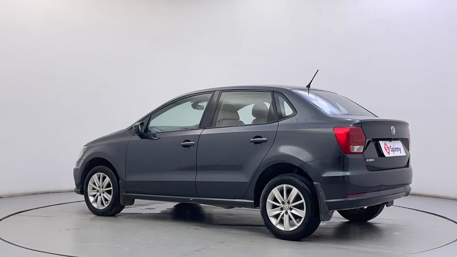 Used 2016 Volkswagen Ameo Highline1.2L (P) Petrol Manual exterior LEFT REAR CORNER VIEW