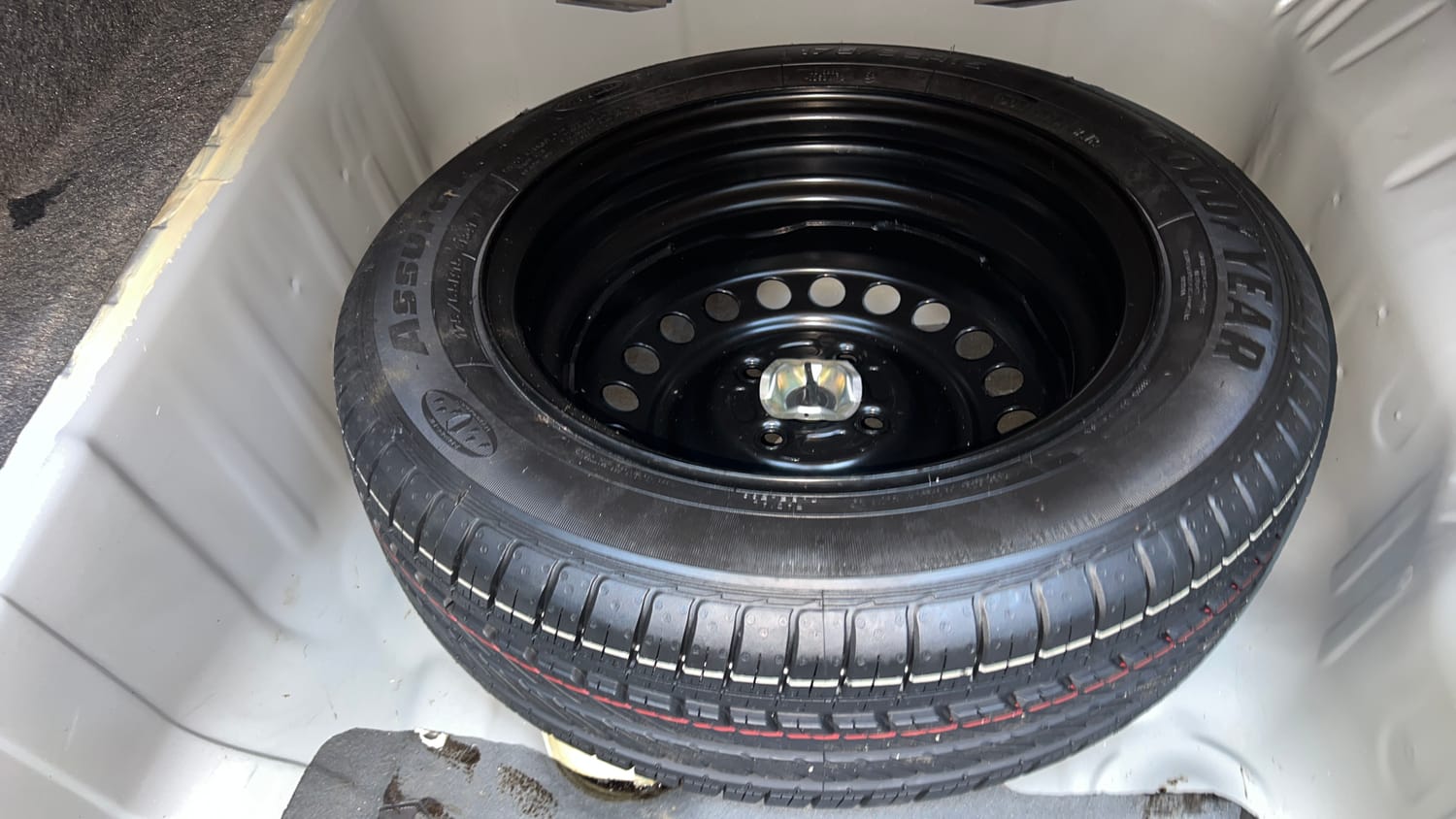Used 2024 Honda City V Petrol CVT Petrol Automatic tyres SPARE TYRE VIEW