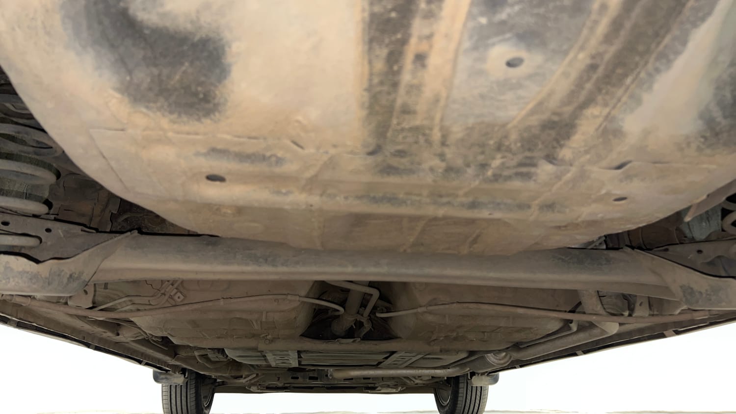 Used 2019 Honda WR-V VX MT Petrol Petrol Manual extra REAR UNDERBODY VIEW (TAKEN FROM REAR)
