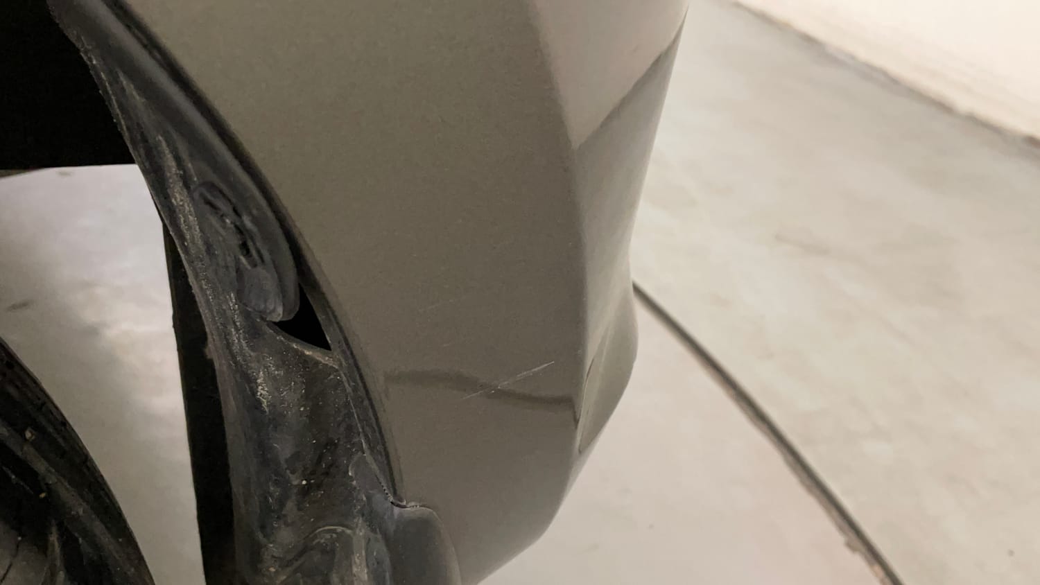 Used 2023 Maruti Suzuki Swift VXi Petrol Manual dents MINOR SCRATCH