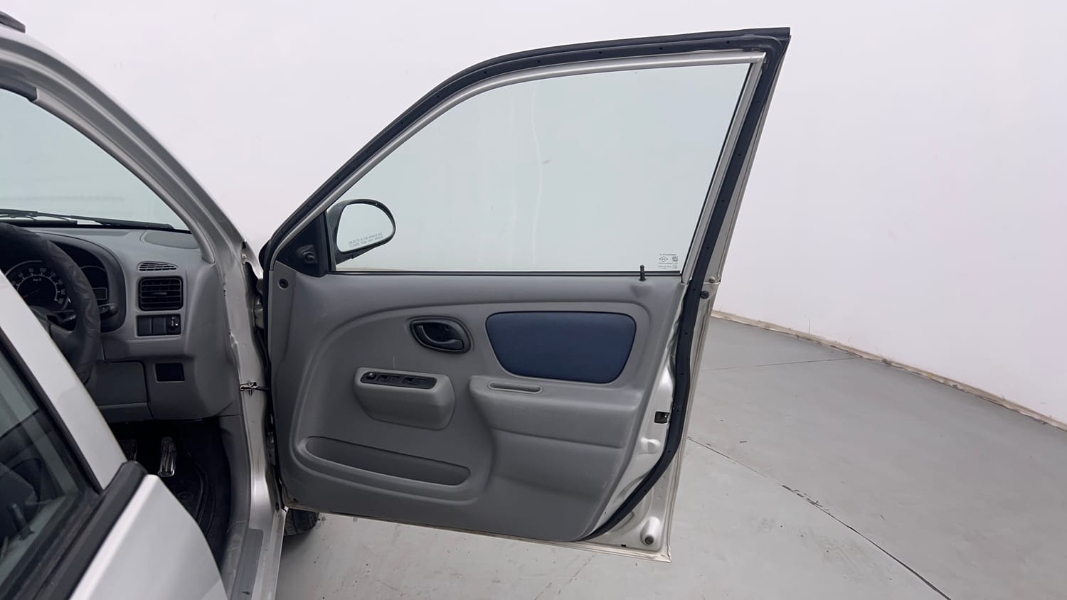 Used 2012 Maruti Suzuki Alto K10 VXi Petrol Manual interior RIGHT FRONT DOOR OPEN VIEW
