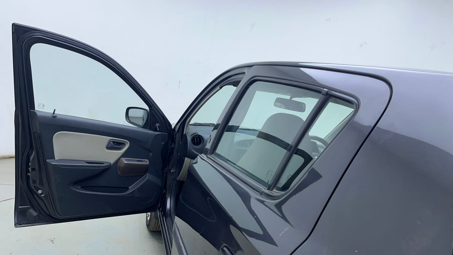 Used 2015 Maruti Suzuki Alto K10 LXi Petrol Manual interior LEFT FRONT DOOR OPEN VIEW