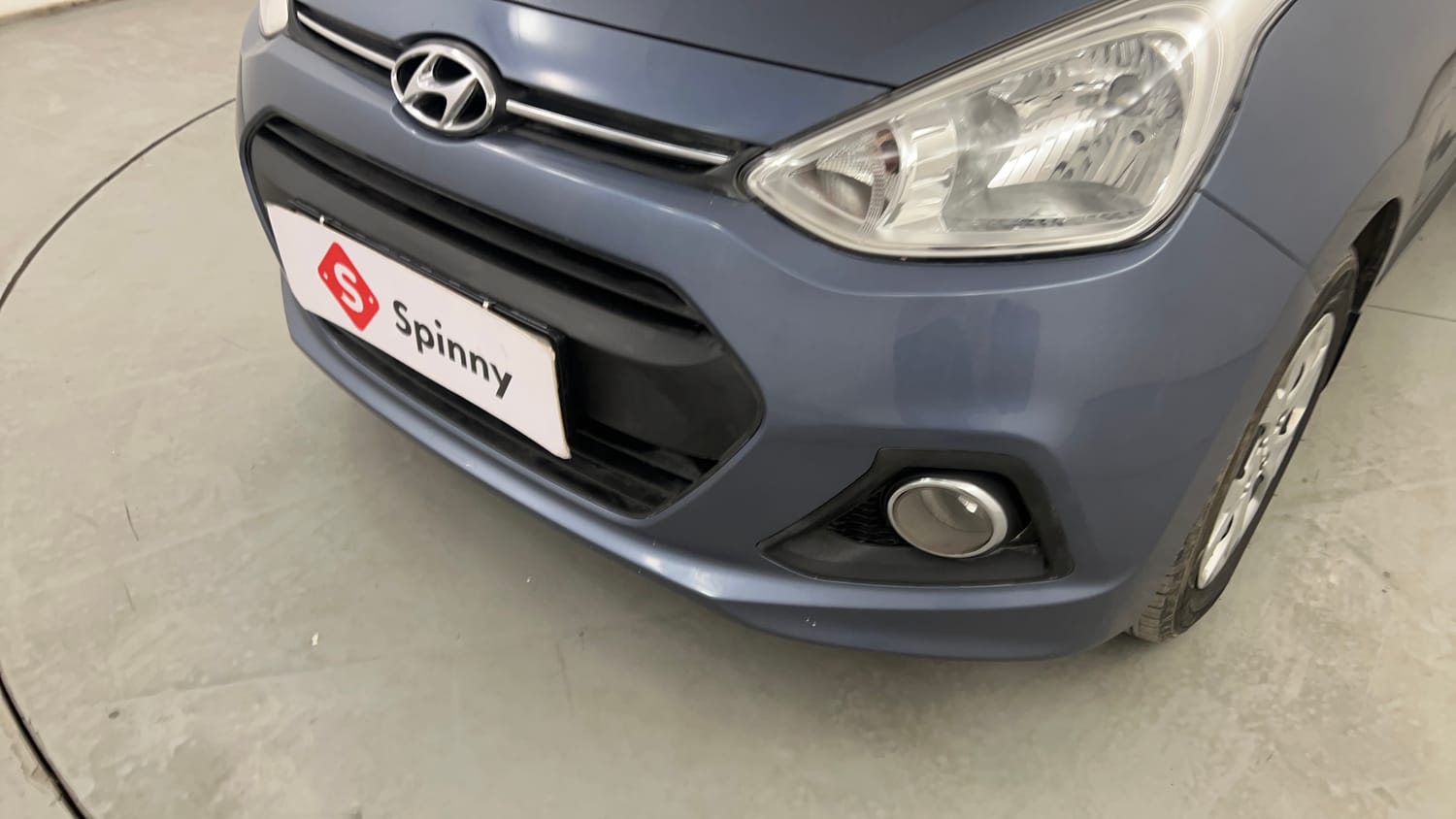 Used 2014 Hyundai Grand i10 Sportz 1.1 CRDi Diesel Manual dents MINOR SCRATCH