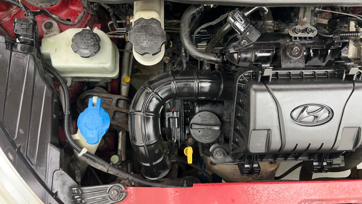Used 2014 Hyundai Eon Magna + Petrol Manual engine ENGINE RIGHT SIDE VIEW