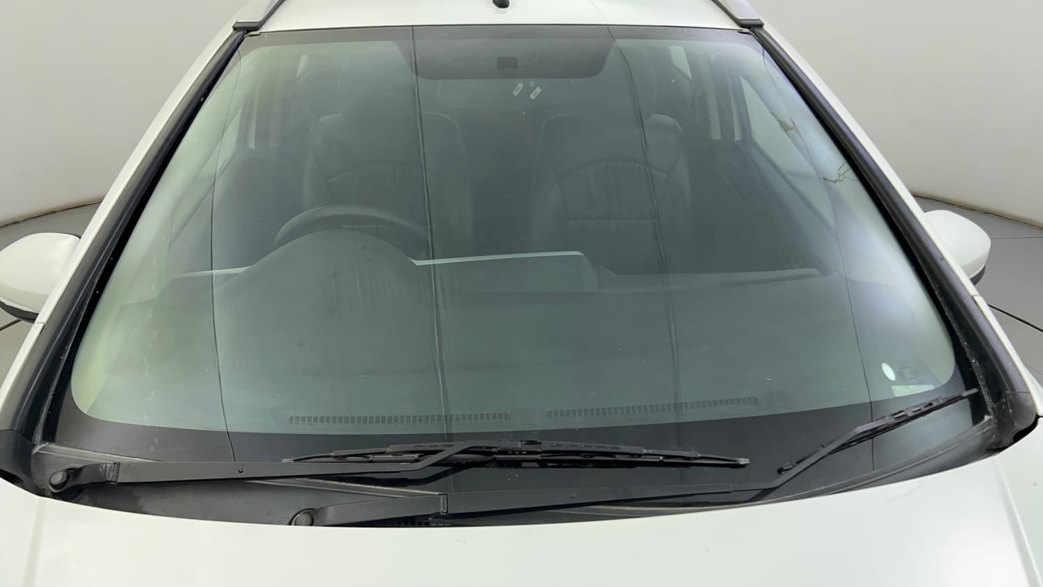 Used 2018 Honda WR-V S MT Petrol Petrol Manual exterior FRONT WINDSHIELD VIEW
