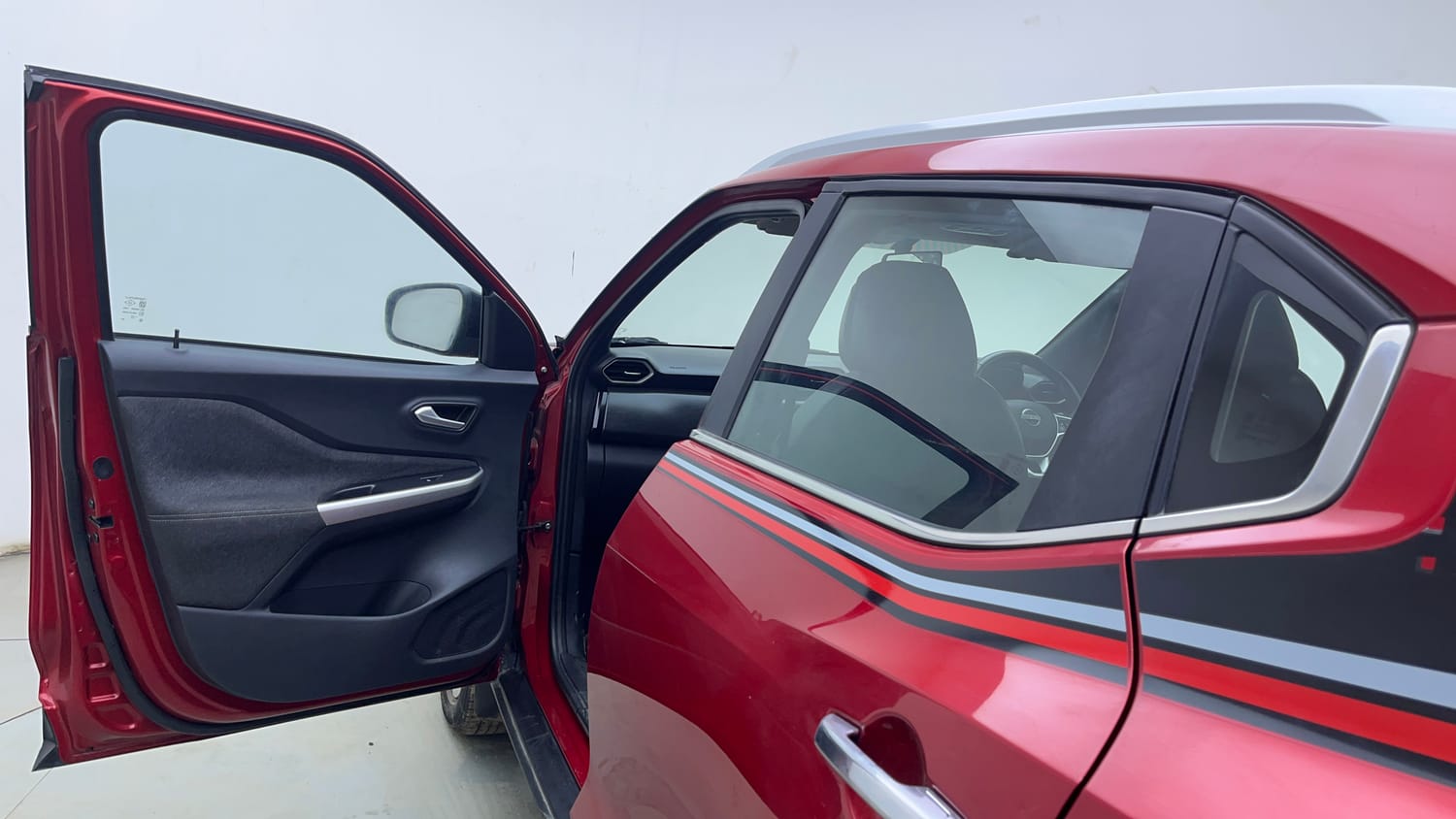 Used 2023 Nissan Magnite XV Premium Turbo Petrol Manual interior LEFT FRONT DOOR OPEN VIEW
