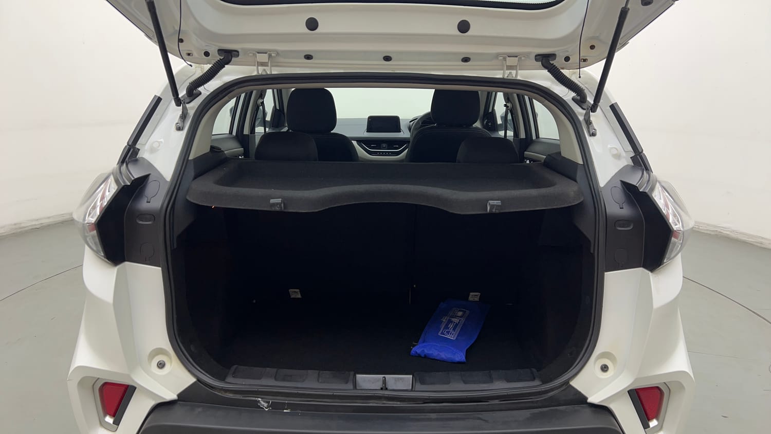 Used 2022 Tata Nexon XZ Plus Petrol Manual interior DICKY INSIDE VIEW