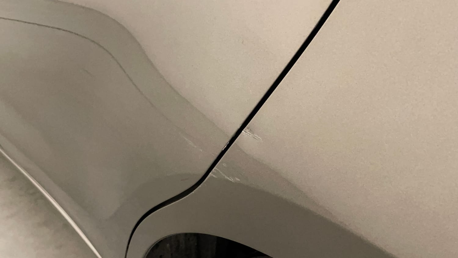 Used 2023 Maruti Suzuki Swift VXi Petrol Manual dents MINOR DENT