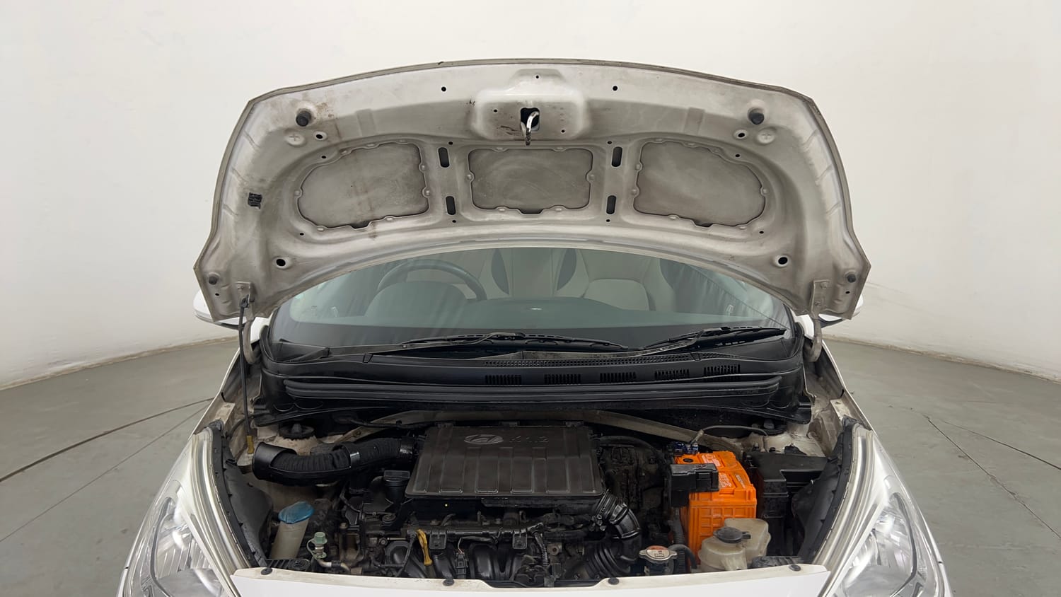 Used 2017 Hyundai Grand i10 Asta 1.2 Kappa VTVT Petrol Manual engine ENGINE & BONNET OPEN FRONT VIEW