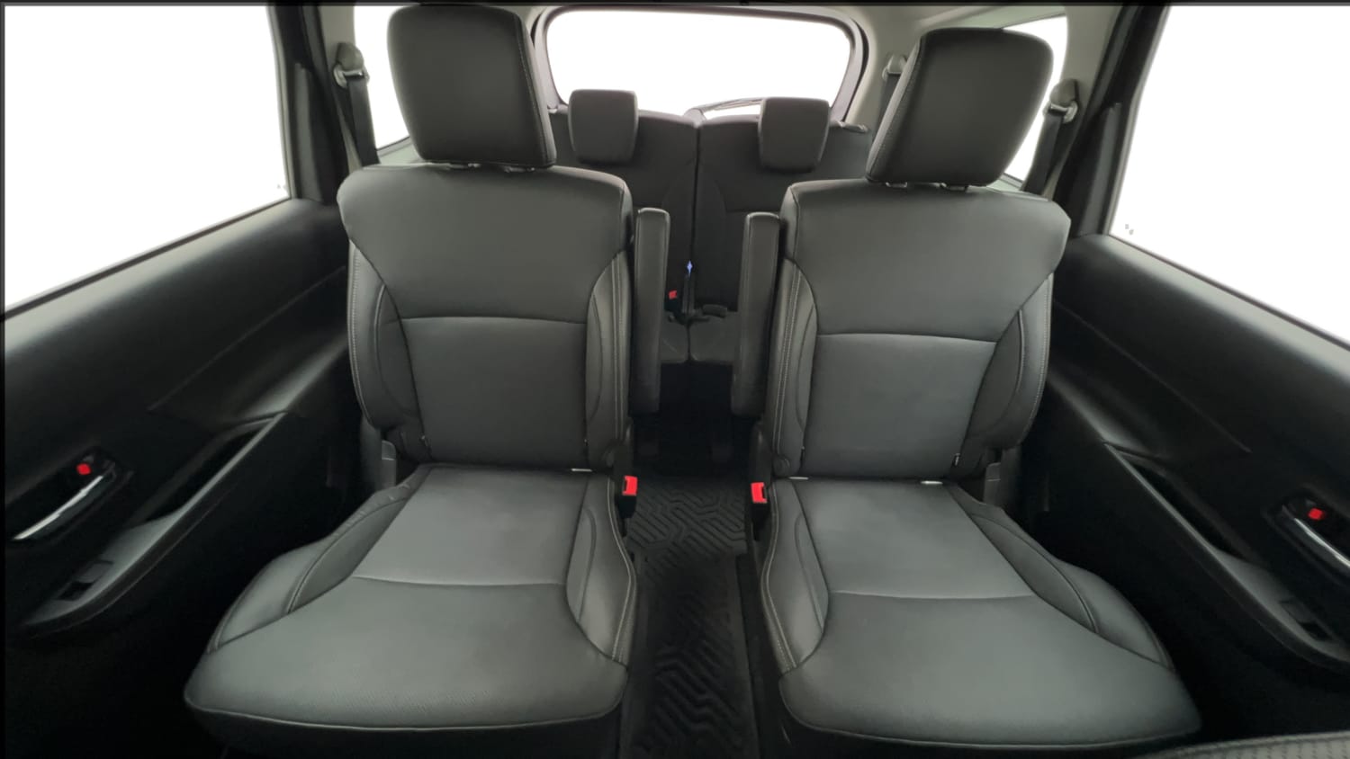 Used 2022 Maruti Suzuki XL6 Alpha Plus MT Petrol Petrol Manual interior REAR SEAT CONDITION VIEW
