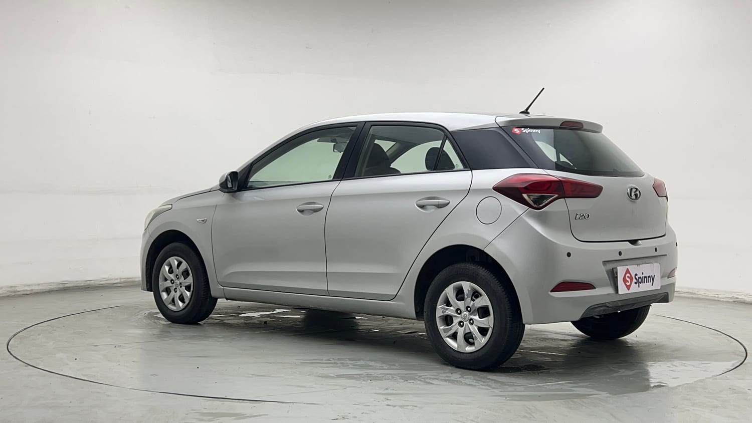 Used 2017 Hyundai Elite i20 Magna Executive 1.2 Petrol Manual exterior LEFT REAR CORNER VIEW