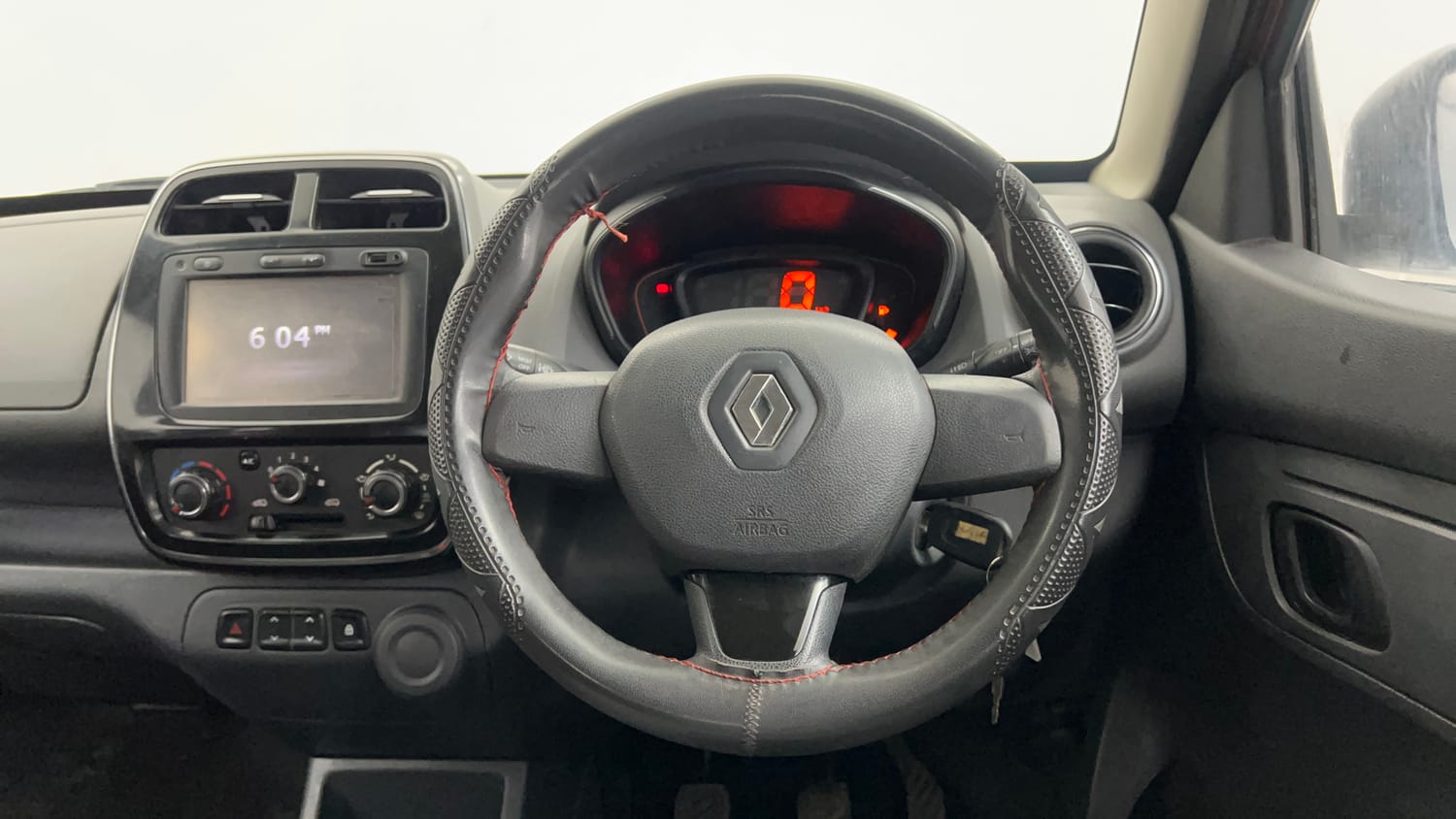 Used 2016 Renault Kwid RXT Petrol Manual interior STEERING VIEW