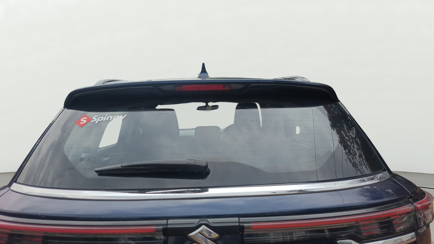 Used 2022 Maruti Suzuki Grand Vitara Alpha Smart Hybrid AT Petrol Automatic exterior BACK WINDSHIELD VIEW