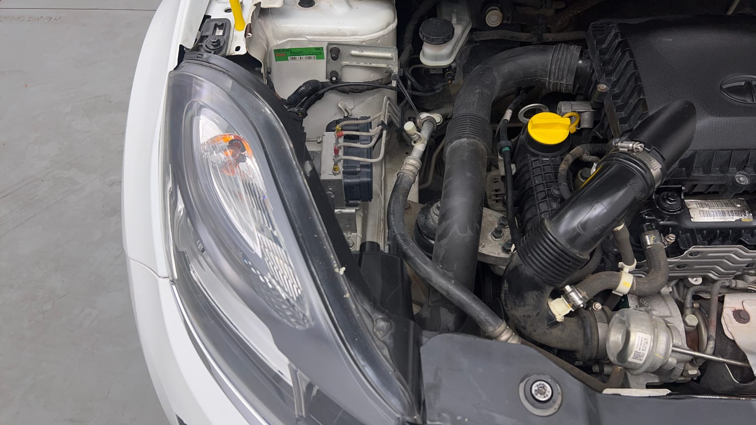 Used 2019 Tata Nexon XM Petrol Manual engine ENGINE RIGHT SIDE VIEW