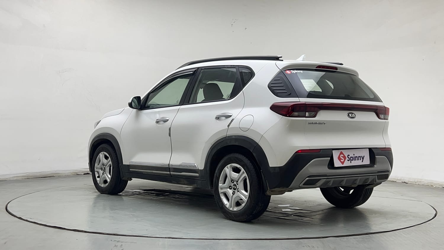 Used 2021 Kia Sonet HTX 1.5 Diesel Manual exterior LEFT REAR CORNER VIEW