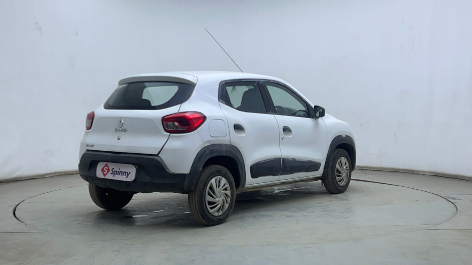Used 2016 Renault Kwid RXT Petrol Manual exterior RIGHT REAR CORNER VIEW