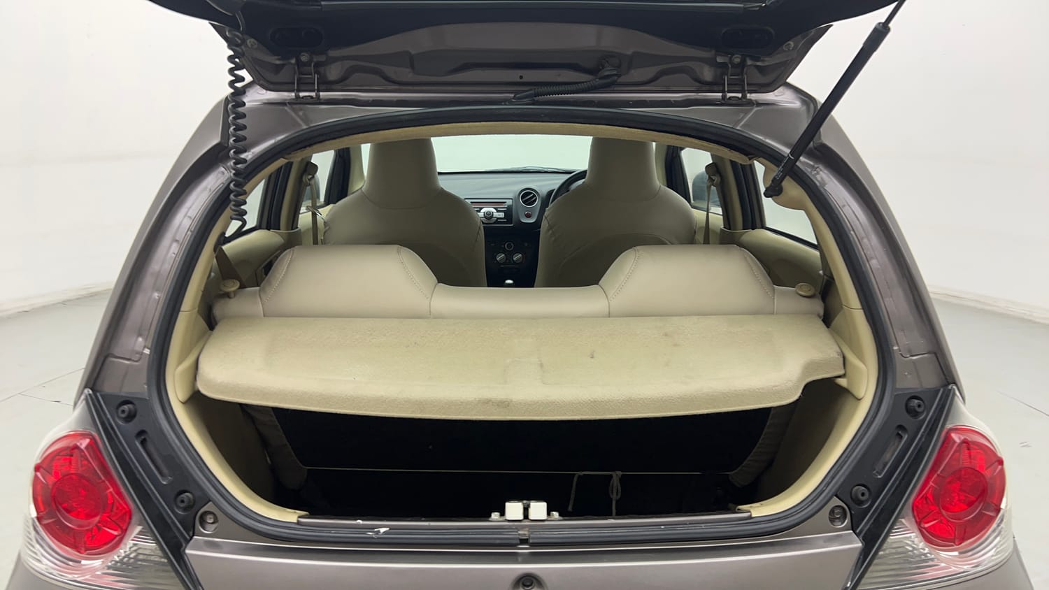 Used 2015 Honda Brio S MT Petrol Manual interior DICKY INSIDE VIEW