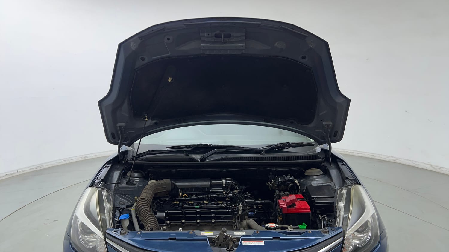 Used 2017 Maruti Suzuki Baleno Alpha 1.2 Petrol Manual engine ENGINE & BONNET OPEN FRONT VIEW