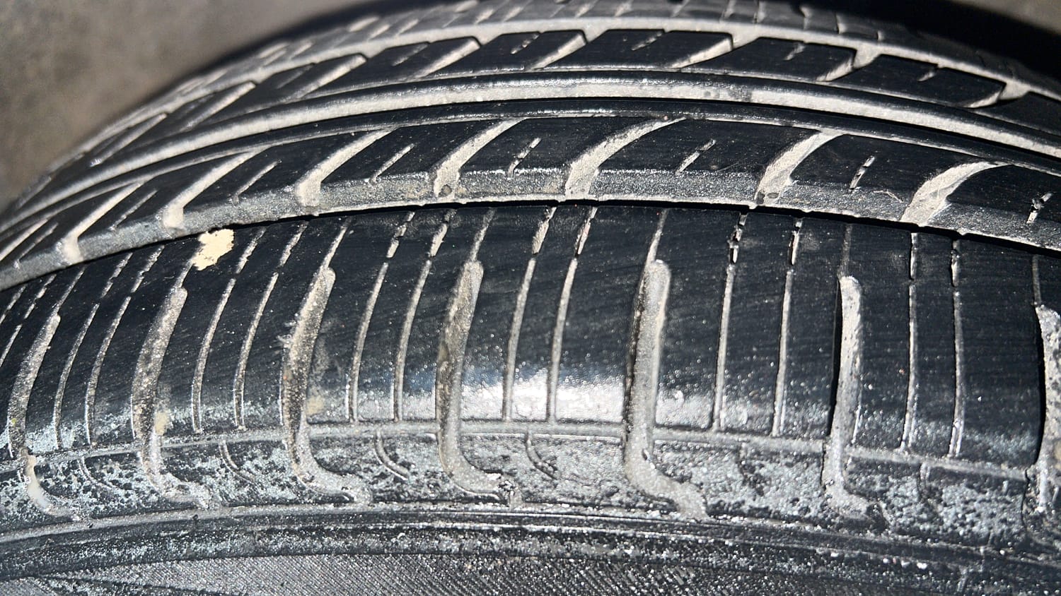 Used 2019 Maruti Suzuki Celerio VXi CNG Cng Manual tyres RIGHT FRONT TYRE TREAD VIEW