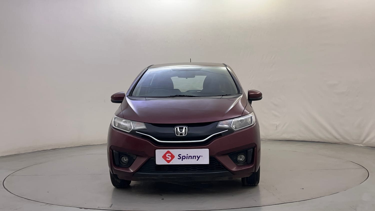 Used 2015 Honda Jazz V Petrol Petrol Manual exterior FRONT VIEW