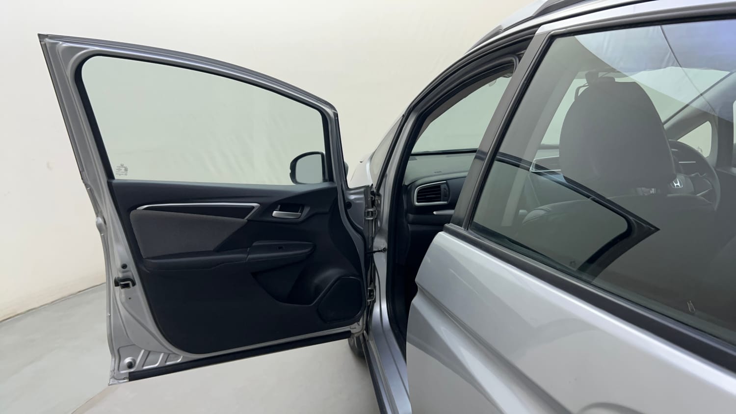 Used 2019 Honda WR-V VX MT Petrol Petrol Manual interior LEFT FRONT DOOR OPEN VIEW