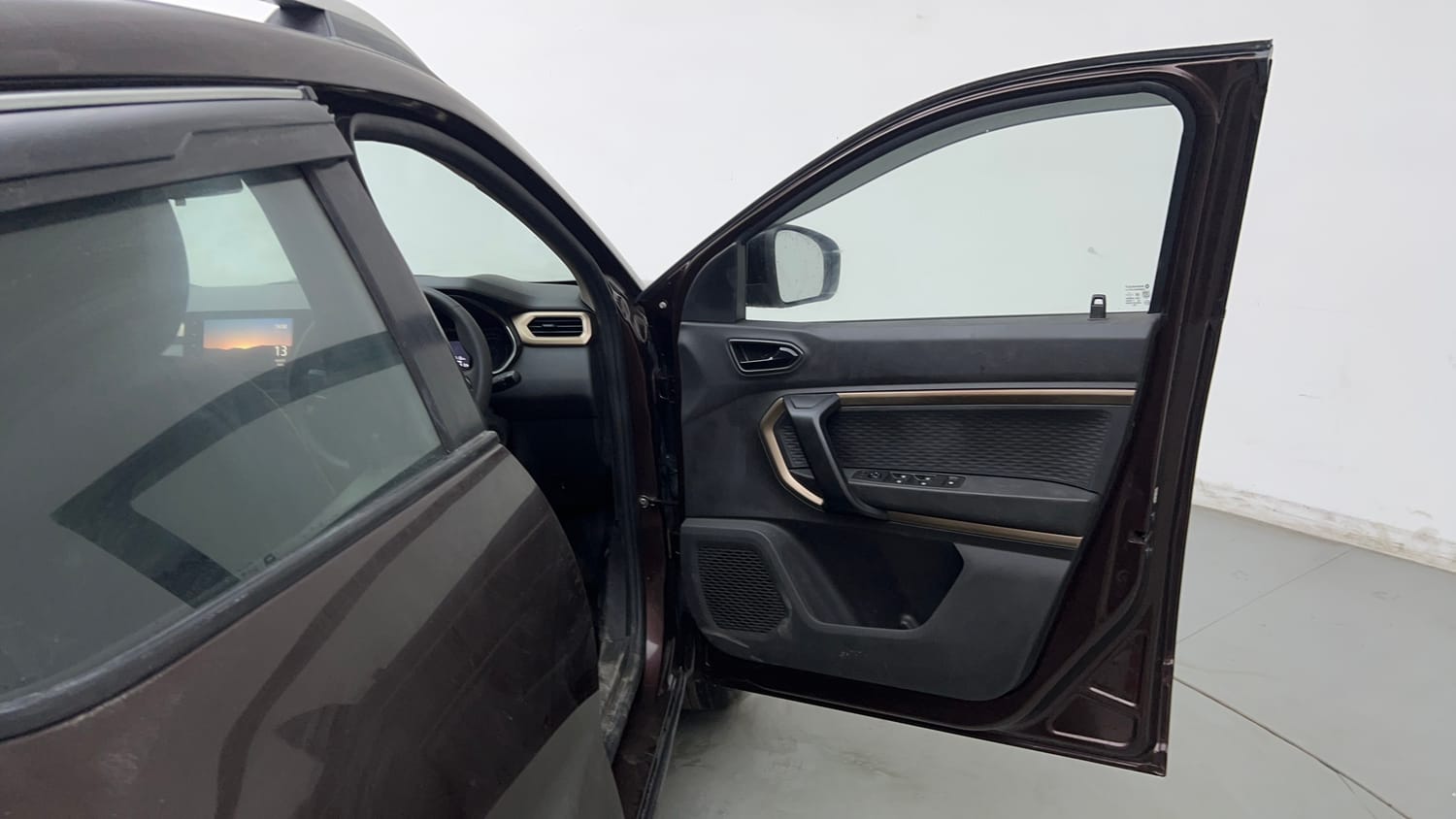 Used 2021 Renault Kiger RXT AMT Petrol Automatic interior RIGHT FRONT DOOR OPEN VIEW