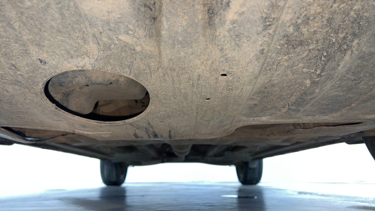 Used 2021 Kia Seltos HTX 1.5 Petrol Manual extra FRONT LEFT UNDERBODY VIEW