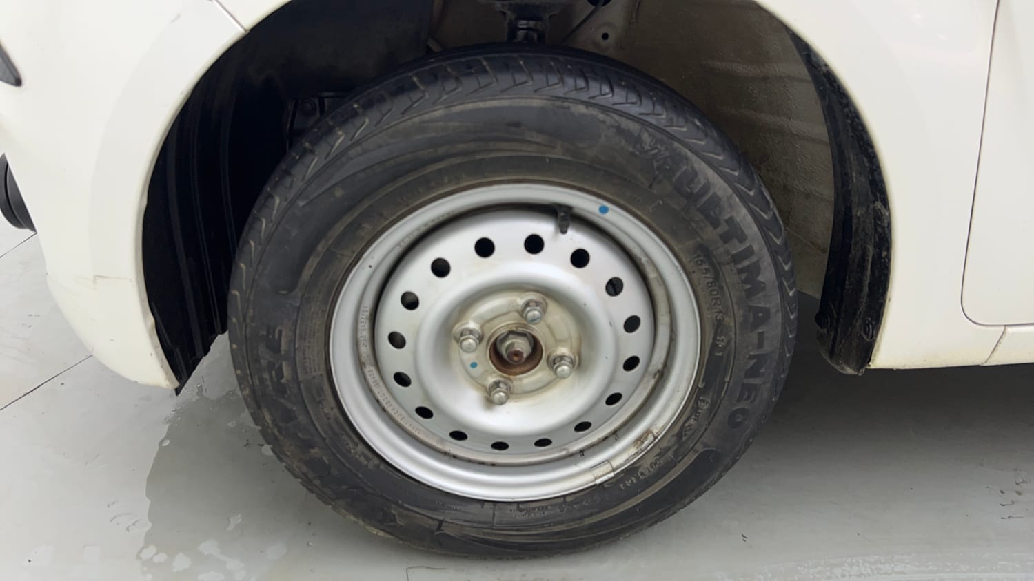 Used 2023 Maruti Suzuki Wagon R LXI 1.0 Petrol Manual tyres LEFT FRONT TYRE RIM VIEW