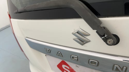 Used 2013 Maruti Suzuki Wagon R VXI Petrol Manual dents MINOR SCRATCH