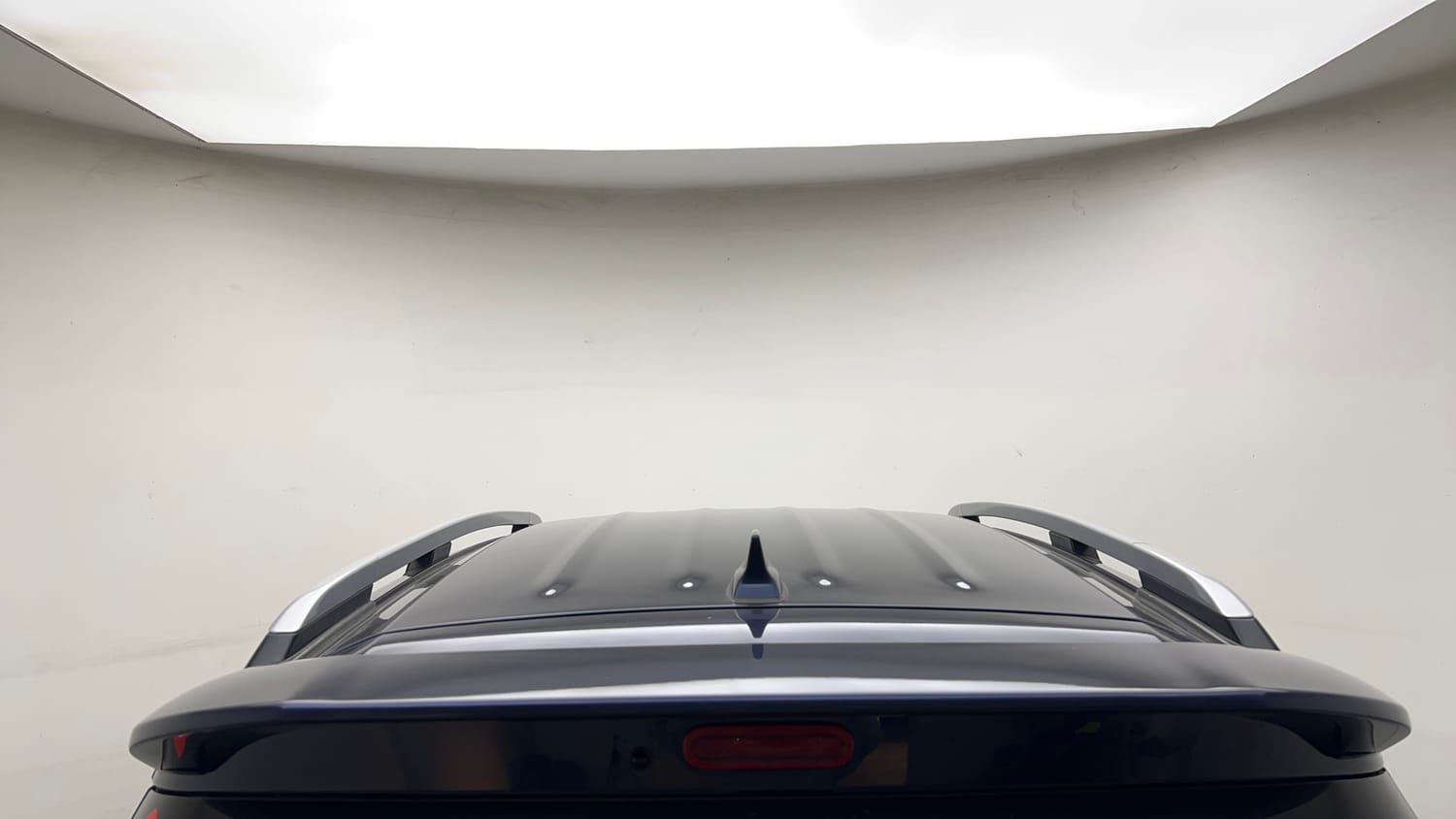 Used 2022 Maruti Suzuki XL6 Alpha Plus MT Petrol Petrol Manual exterior EXTERIOR ROOF VIEW