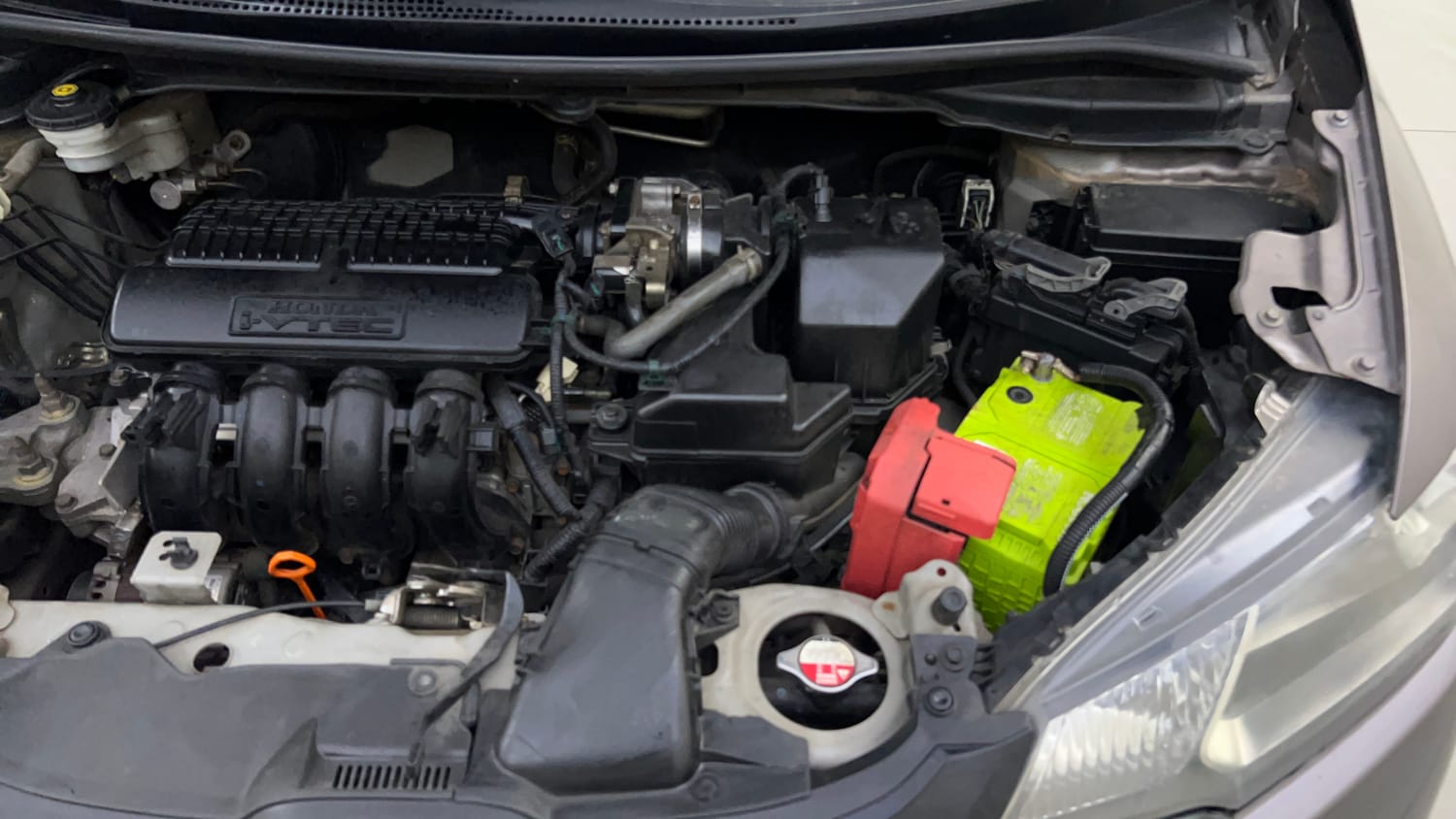 Used 2016 Honda Jazz V AT Petrol Petrol Automatic engine ENGINE LEFT SIDE VIEW