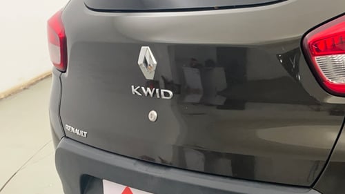 Used 2017 Renault Kwid 1.0 RXL Petrol Manual dents MINOR SCRATCH