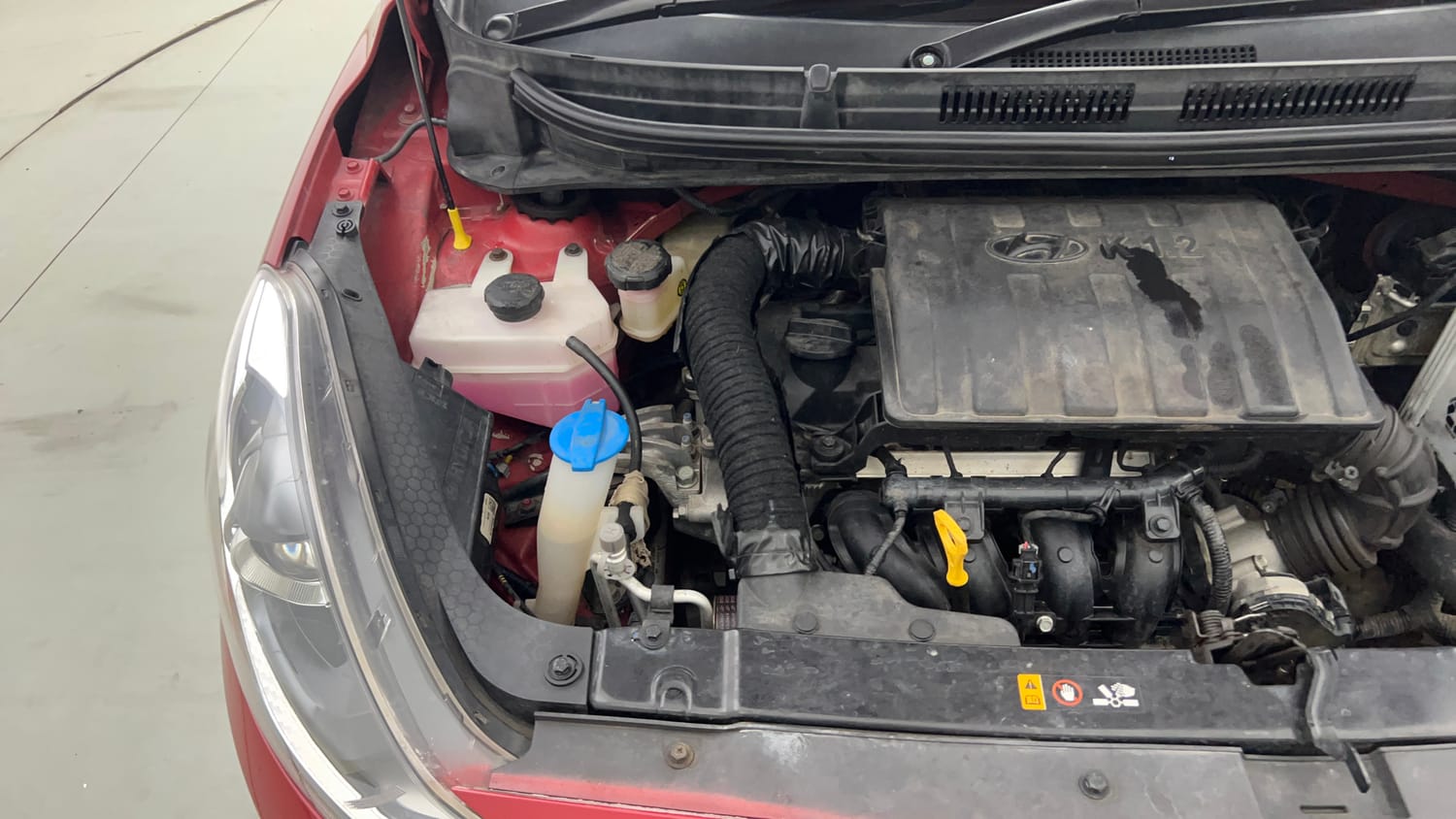 Used 2022 Hyundai Grand i10 Nios Asta 1.2 Kappa VTVT Petrol Manual engine ENGINE RIGHT SIDE VIEW