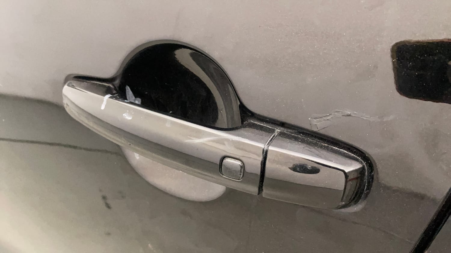 Used 2023 Maruti Suzuki Grand Vitara Alpha Smart Hybrid Petrol Manual dents MINOR SCRATCH