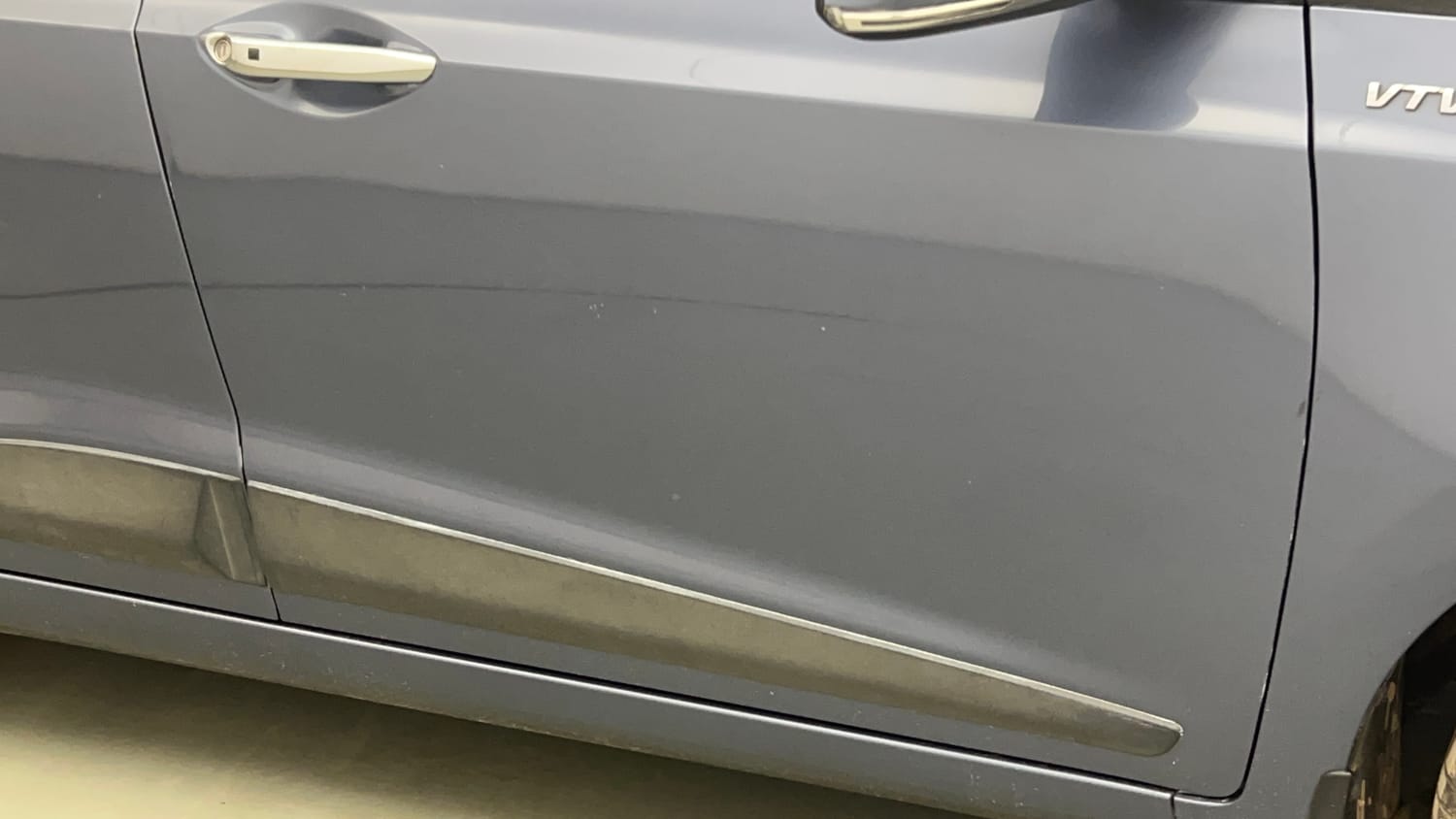 Used 2014 Hyundai Xcent SX 1.2 Petrol Manual dents MINOR SCRATCH