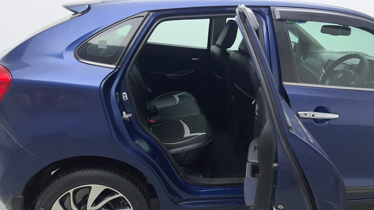 Used 2019 Maruti Suzuki Baleno Alpha Petrol Manual interior RIGHT SIDE REAR DOOR CABIN VIEW