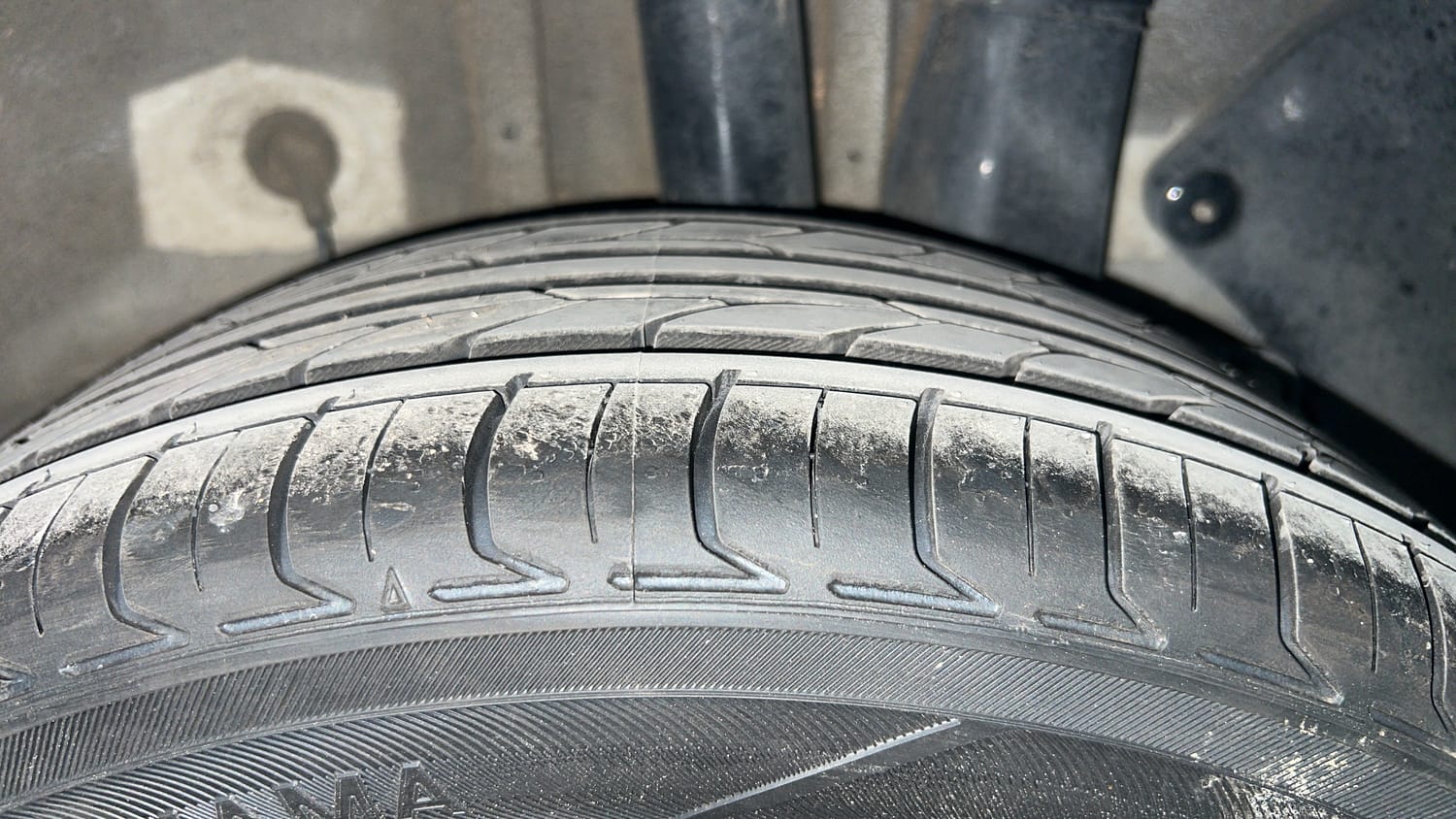 Used 2017 Hyundai Elite i20 Asta 1.2 Petrol Manual tyres LEFT REAR TYRE TREAD VIEW